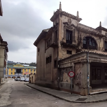 rehabilitación fachada ventilada fundermax